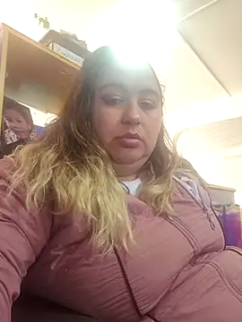 curvy diva  online show from October 1, 2:34 pm