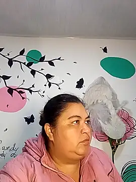 curvy diva  online show from November 8, 10:04 am