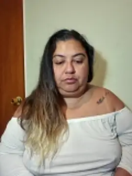 Snapshot of curvy_diva_ chatting on March 28, 11:10 am curvy diva online show from March 28, 11:10 am