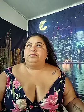 curvy diva  online show from May 16, 10:01 am