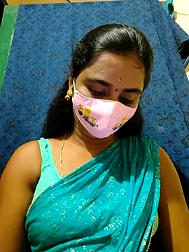 mini-queen online show from October 16, 5:25 pm