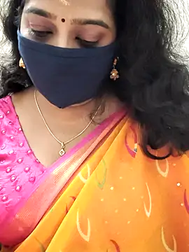 saritha29 online show from October 30, 5:02 pm