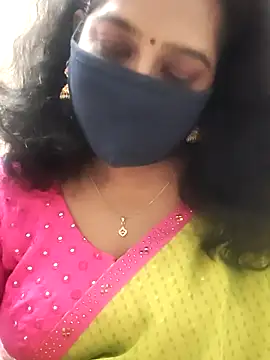 Snapshot of saritha29 chatting on November 3, 4:52 pm saritha29 online show from November 3, 4:52 pm