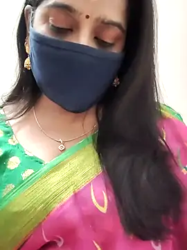 Snapshot of saritha29 chatting on February 5, 5:06 pm saritha29 online show from February 5, 5:06 pm