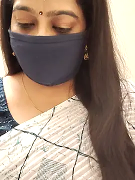 saritha29 online show from April 23, 4:53 pm