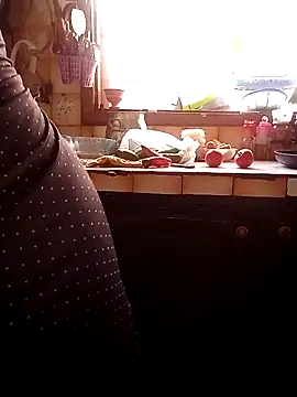 Snapshot of Mayamimi chatting on October 13, 11:43 am Mayamimi online show from October 13, 11:43 am