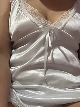 Binjt online show from April 22, 6:42 pm
