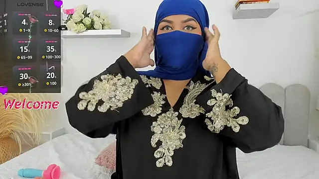 Snapshot of Kadira_ chatting on September 20, 11:44 am Kadira online show from September 20, 11:44 am