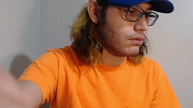 zacthefeetguy online show from February 5, 2:16 am