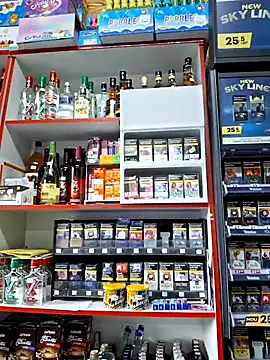 Snapshot of Fluturas2 chatting on October 31, 2:18 pm Fluturas2 online show from October 31, 2:18 pm