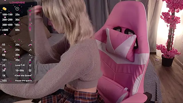 pinky p1e online show from September 23, 9:07 pm