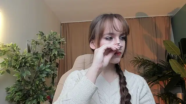 Jamie Chung online show from December 14, 1:11 am