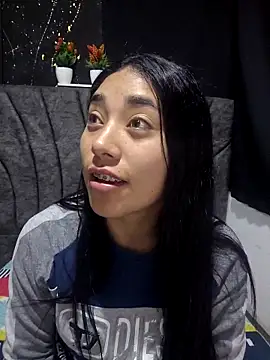 Snapshot of AmberGold- chatting on September 14, 9:08 am AmberGold- online show from September 14, 9:08 am