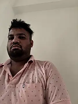 vinay smalldick online show from May 12, 1:47 am