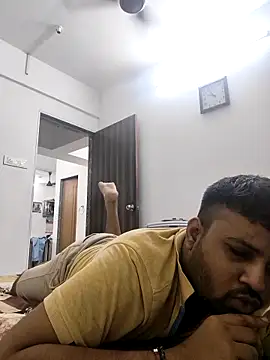 vinay smalldick online show from May 14, 4:25 pm