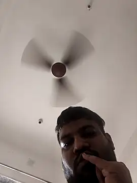 vinay smalldick online show from May 15, 4:30 am