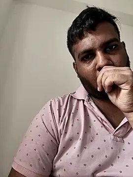vinay smalldick online show from May 15, 10:50 pm