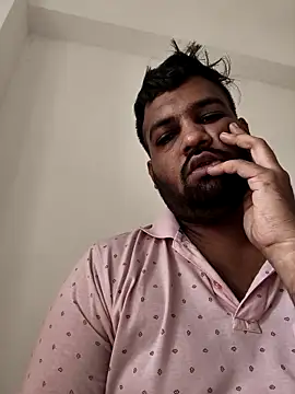 vinay smalldick online show from May 15, 11:01 pm