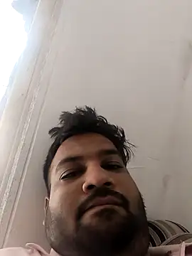vinay smalldick online show from May 17, 6:33 am
