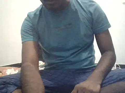 BlackRockPinkHead online show from November 3, 5:14 pm