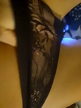 Snapshot of PrincessP8989 chatting on February 23, 11:07 am PrincessP8989 online show from February 23, 11:07 am