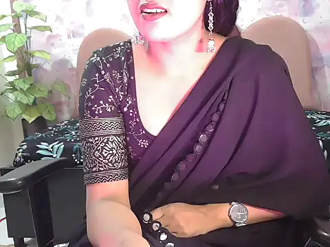 Snapshot of shaalu_sharma chatting on September 30, 5:34 am shaalu sharma online show from September 30, 5:34 am