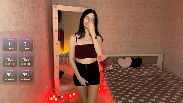 FakeLamb online show from February 8, 9:07 pm