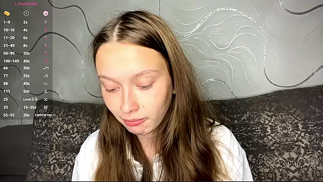 CharlynDini online show from October 3, 3:20 pm