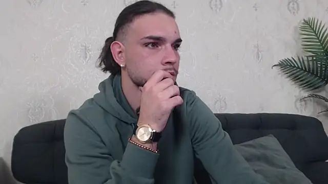 Snapshot of DanyelCarter chatting on September 19, 12:39 pm DanyelCarter online show from September 19, 12:39 pm