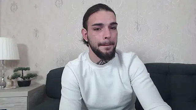 Snapshot of DanyelCarter chatting on October 7, 7:11 pm DanyelCarter online show from October 7, 7:11 pm