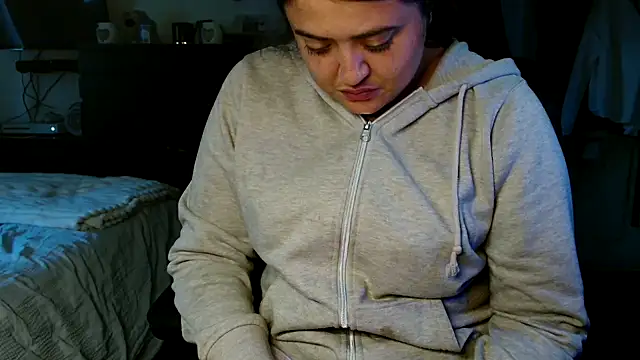 Snapshot of Prill940 chatting on September 23, 5:54 am Prill940 online show from September 23, 5:54 am