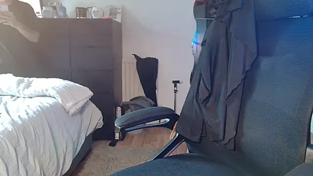 Snapshot of Prill940 chatting on September 29, 6:51 am Prill940 online show from September 29, 6:51 am