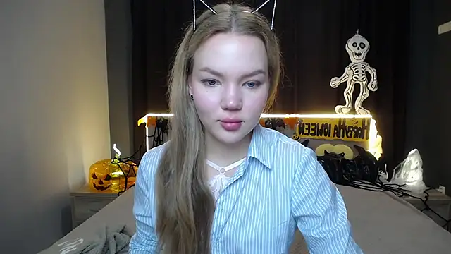 Snapshot of StellaLight chatting on October 20, 12:16 pm StellaLight online show from October 20, 12:16 pm