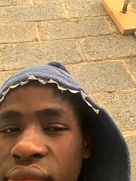 Snapshot of Vince_Favent chatting on September 10, 10:59 am Vince Favent online show from September 10, 10:59 am