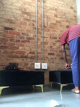 Snapshot of Vince_Favent chatting on September 11, 8:36 am Vince Favent online show from September 11, 8:36 am