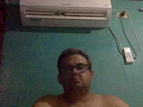 Snapshot of Katracho6969 chatting on September 28, 3:23 am Katracho6969 online show from September 28, 3:23 am