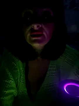 IrishmilfAnna online show from September 23, 6:22 pm