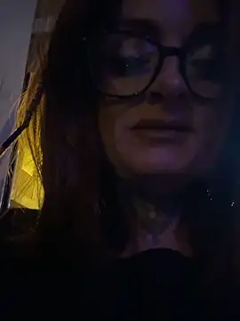 IrishmilfAnna online show from October 2, 7:54 pm