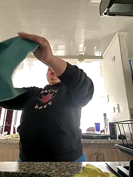 PortuPAWG online show from November 18, 7:18 pm