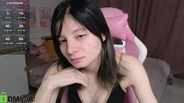 EllinEverly online show from December 18, 9:21 pm