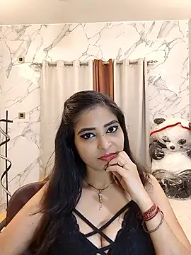 QUEEN-ADITI online show from March 31, 5:35 pm
