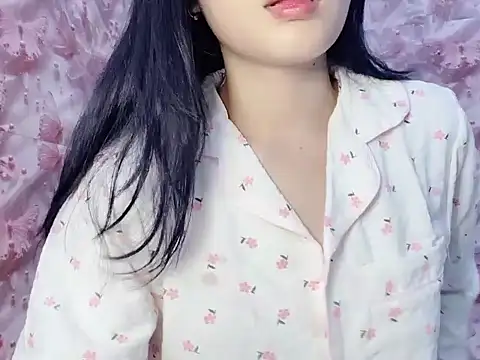 Snapshot of Miumiu028 chatting on October 3, 3:53 pm Miumiu028 online show from October 3, 3:53 pm