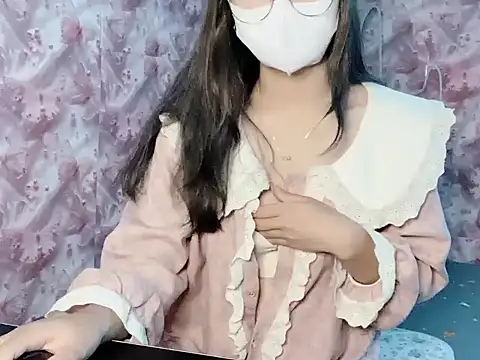 Snapshot of Miumiu028 chatting on October 16, 2:23 am Miumiu028 online show from October 16, 2:23 am