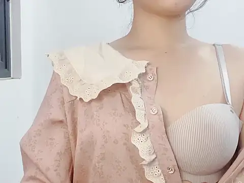 Miumiu028 online show from May 1, 5:28 pm