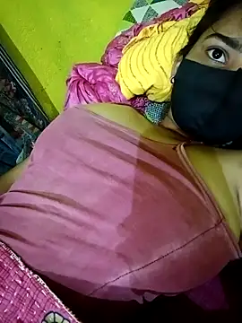 Snapshot of Meenu_chauhan chatting on November 1, 7:16 pm Meenu chauhan online show from November 1, 7:16 pm