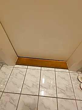 Snapshot of DarkNova9 chatting on October 21, 8:15 am DarkNova9 online show from October 21, 8:15 am