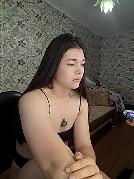 Albi Glow online show from September 26, 2:48 am