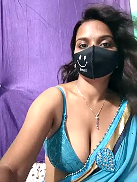 Snapshot of cutie_pei002 chatting on October 25, 4:53 am cutie pei002 online show from October 25, 4:53 am