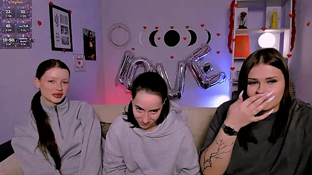 khloebeauty online show from February 10, 8:46 pm