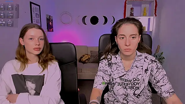 khloebeauty online show from March 27, 8:30 pm